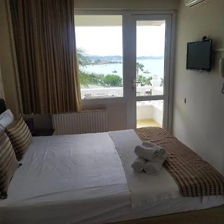 Senar Hotel *