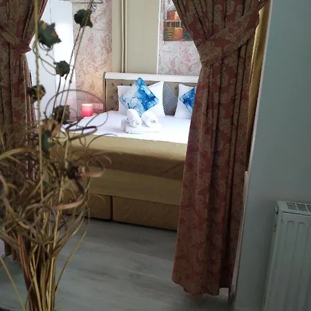 Senar Hotel